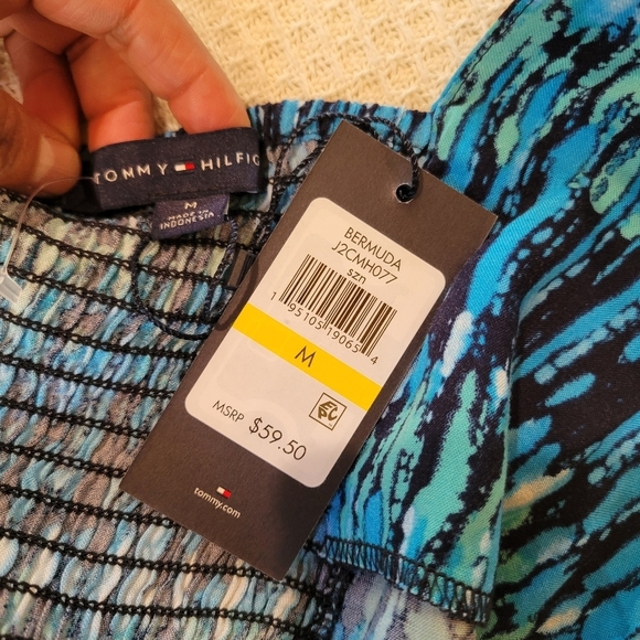 Tommy Hilfiguer Blue and Black Women's Top - Picture 8 of 11